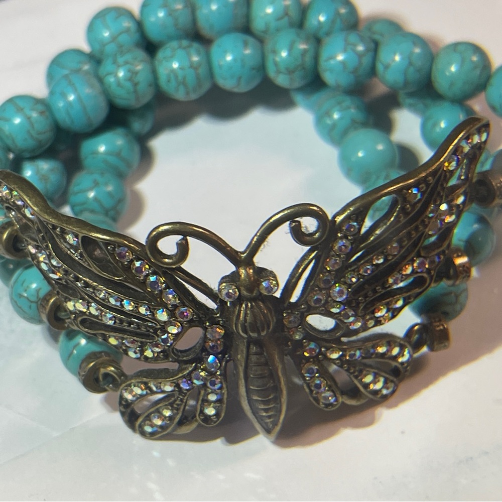 🦋Beautiful Kirk’s Folly Turquoise Beaded Stretch Rhinestone Butterfly Bracelet! - Picture 10 of 11